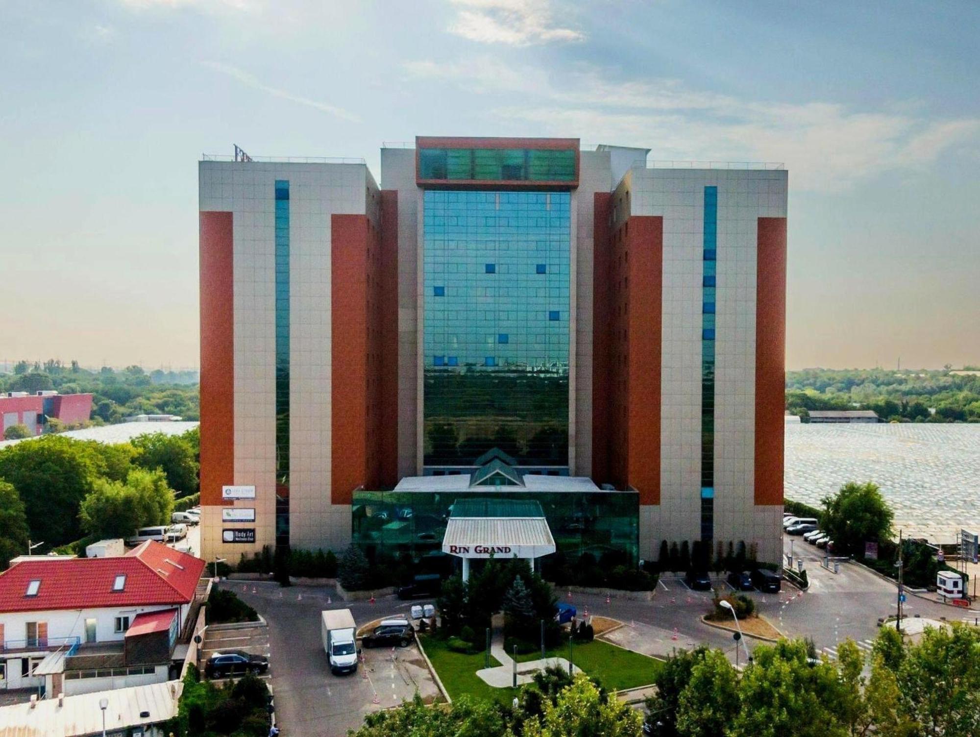 Rin Grand Sofmed Appartement Boekarest Buitenkant foto
