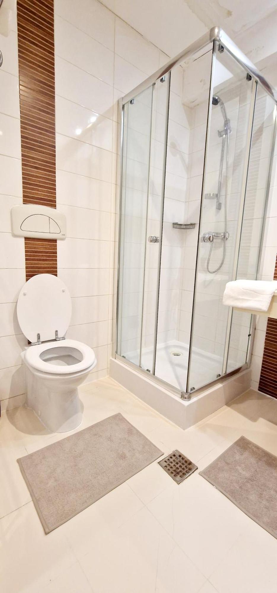 Rin Grand Sofmed Appartement Boekarest Buitenkant foto